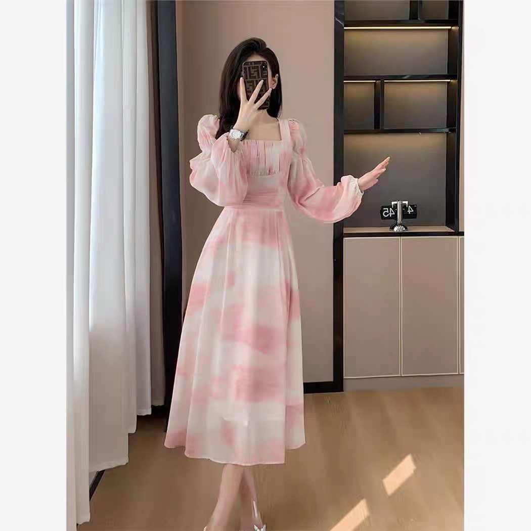 法式秋冬新款温柔公主风粉色印花长裙度假氛围感雪纺连衣裙,女装/女士精品,连衣裙,淘宝优惠券,粉丝福利购,淘宝优惠卷