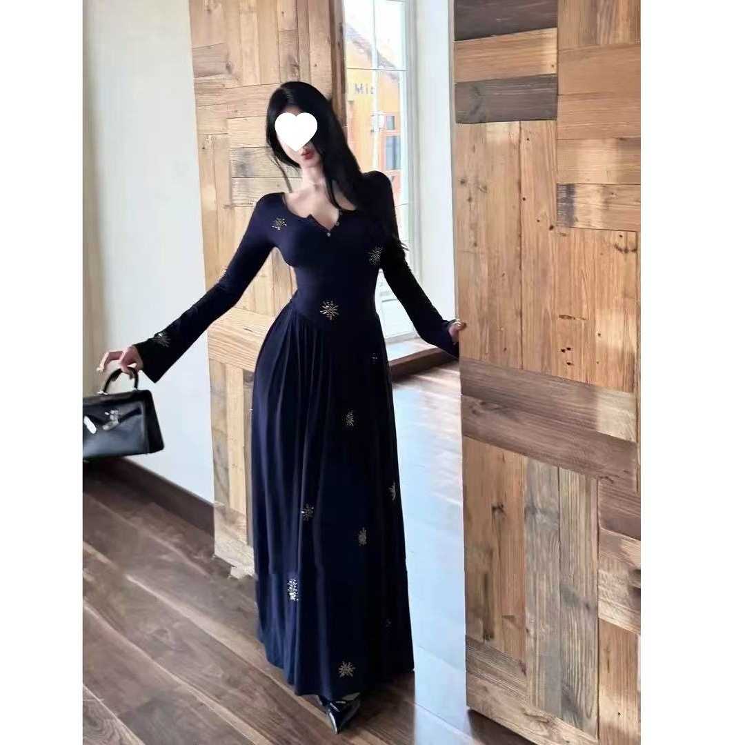 法式高级感重工烫钻半开领收腰长袖连衣裙女秋季新款气质长裙