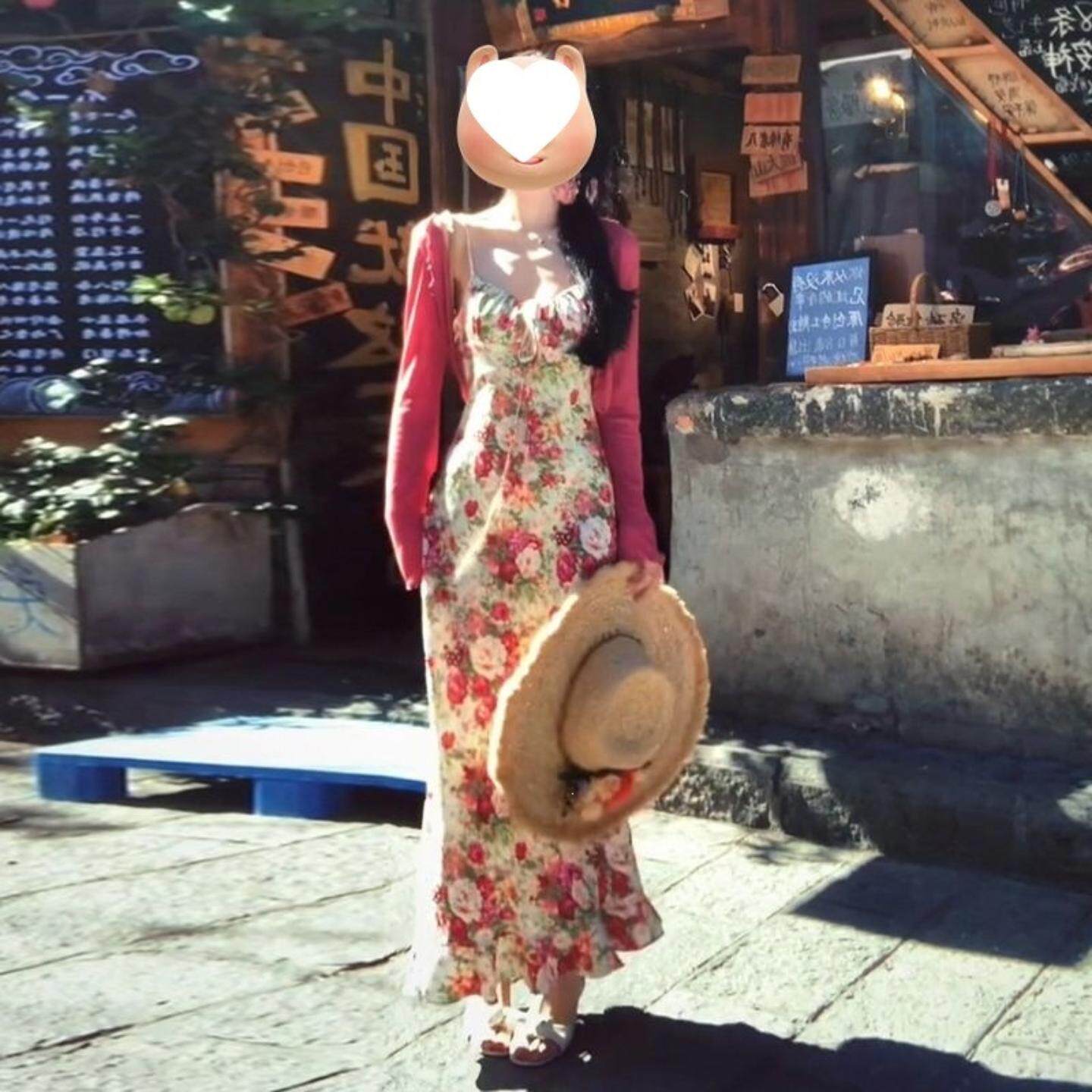 海边度假法式碎花吊带连衣裙子女夏天春季新款高级感长裙套装