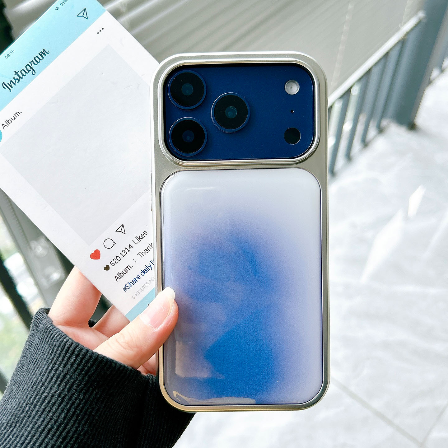 渐变橙色电镀滴胶手机壳适用苹果