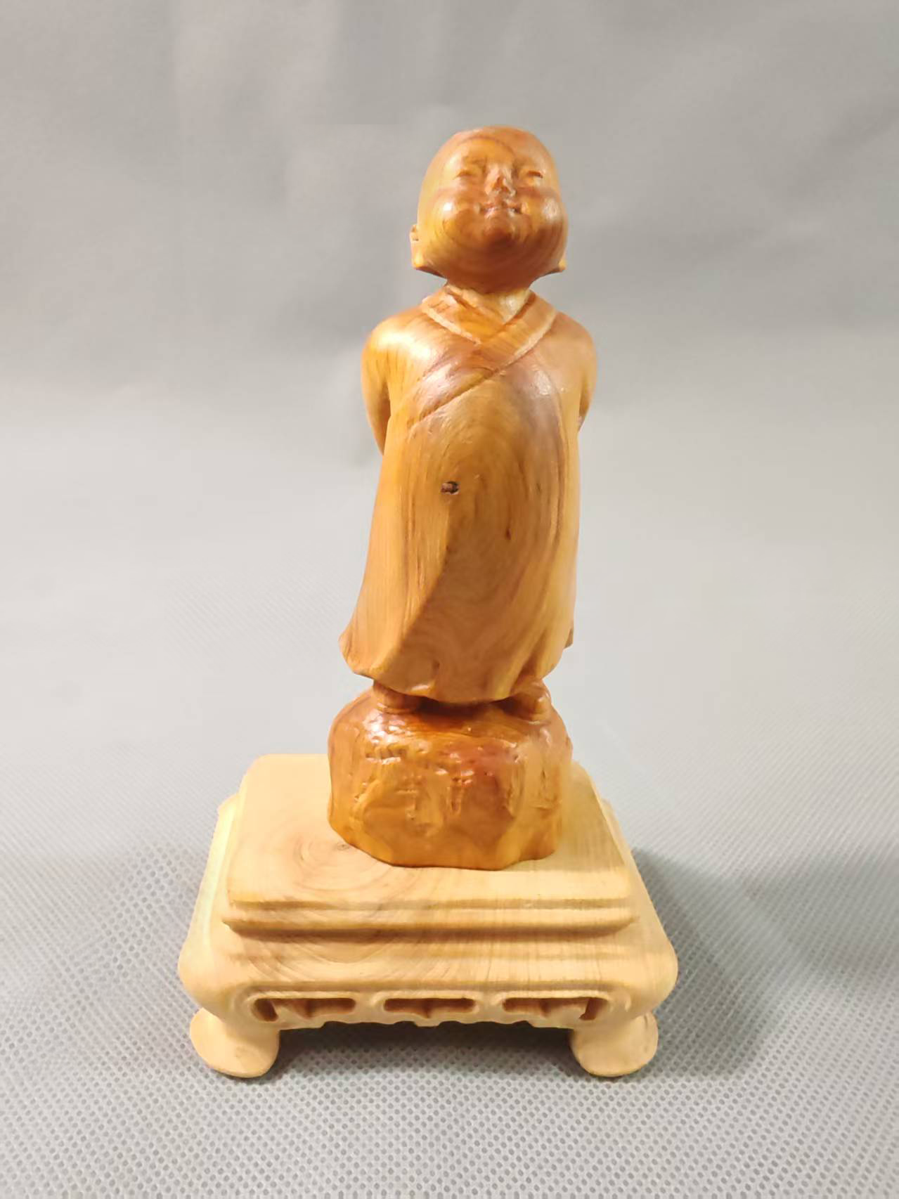 摆件手把件太行崖柏小书童红油玉化料机雕含底座文玩装饰礼品162