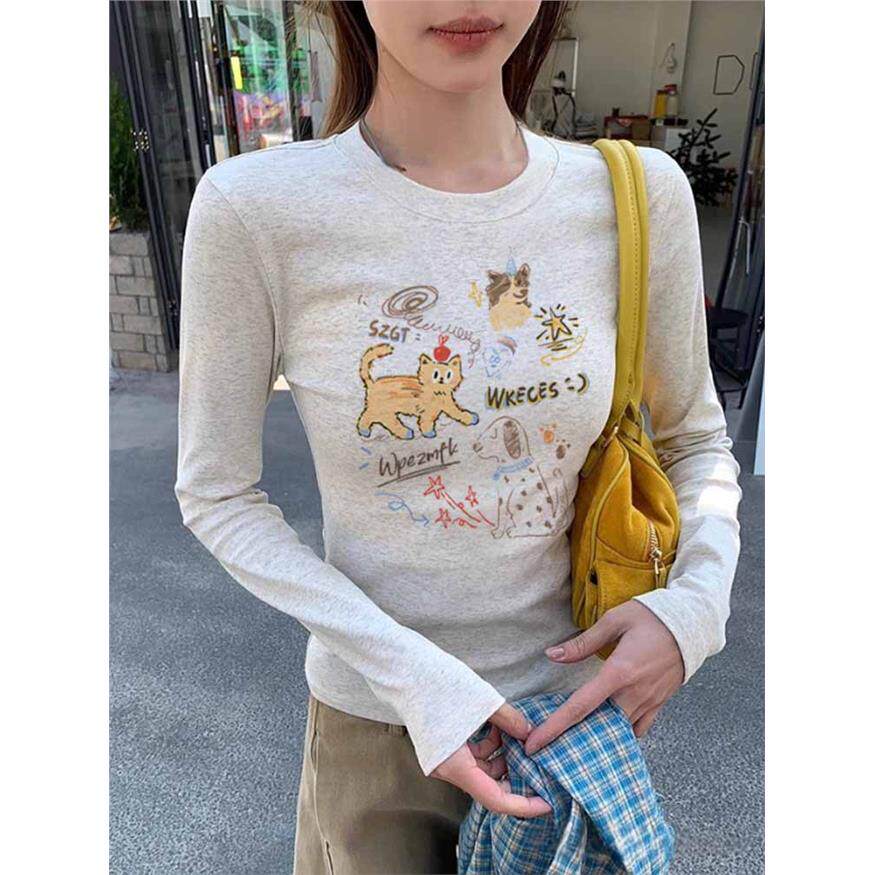 纯棉正肩圆领长袖T恤女春秋新款减龄卡通印花修身显瘦上衣打底衫