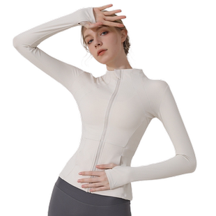 瑜伽服女外套高级感跑步普拉提训练健身服显瘦速干秋冬季运动上衣