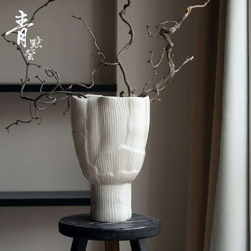 侘寂陶瓷花瓶新中式手工白色简约覆古花器酒店民宿茶室古朴纯与白