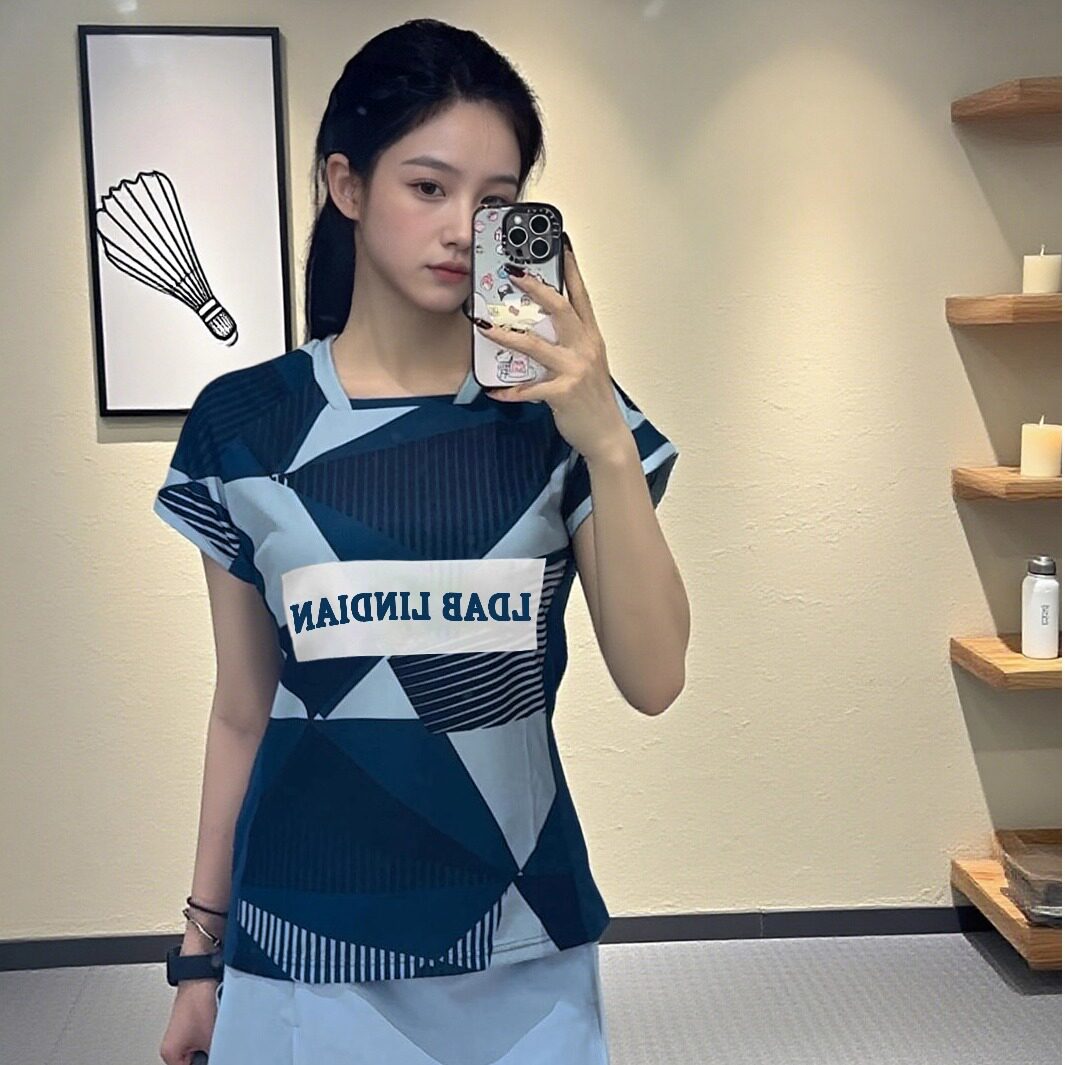 临典蓝色羽毛球服运动套装女2026新款高颜值乒乓速干衣大赛上衣裙