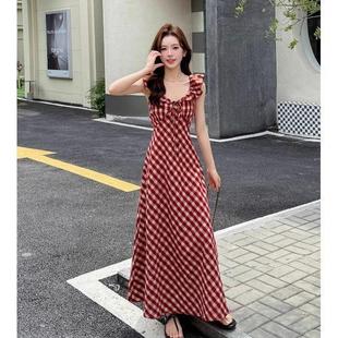 法式无袖红格子连衣裙女夏新款独特漂亮系腰带裙子气质长裙吊带