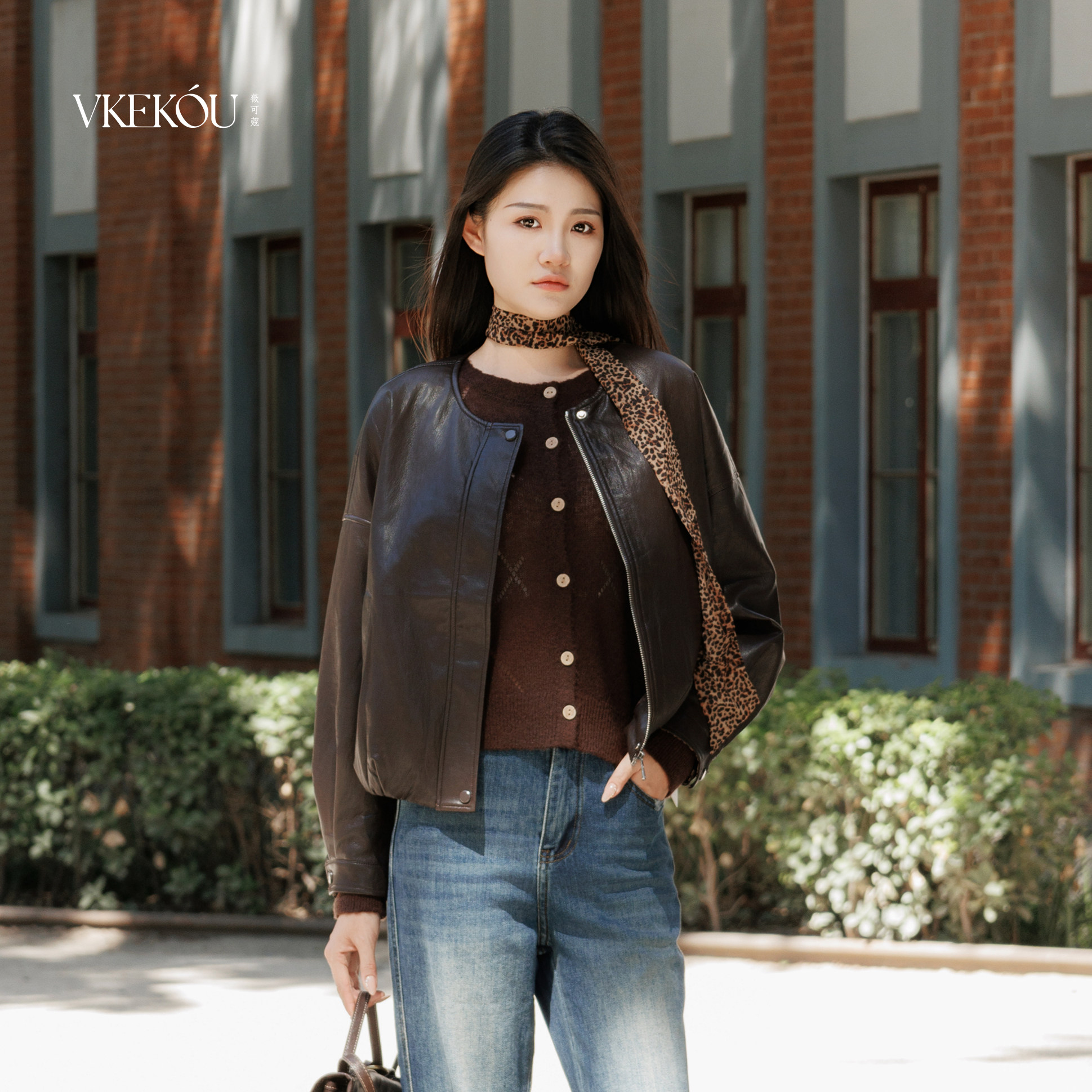 复古圆领短款时尚秋季皮衣女黑色