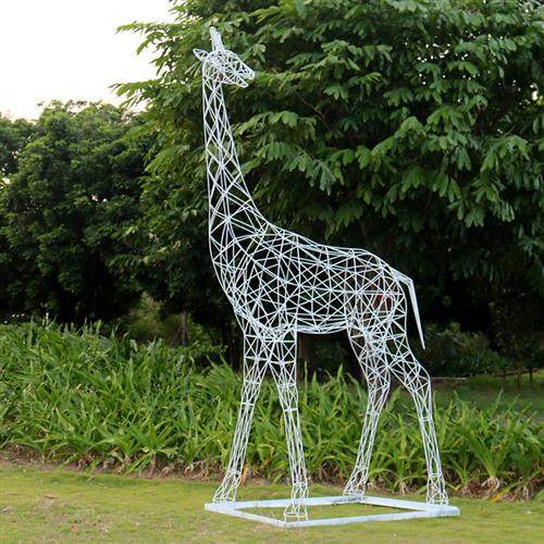 户外草坪大象不锈钢镂空长颈鹿雕塑钢丝线条网格鹿摆件售楼部定制