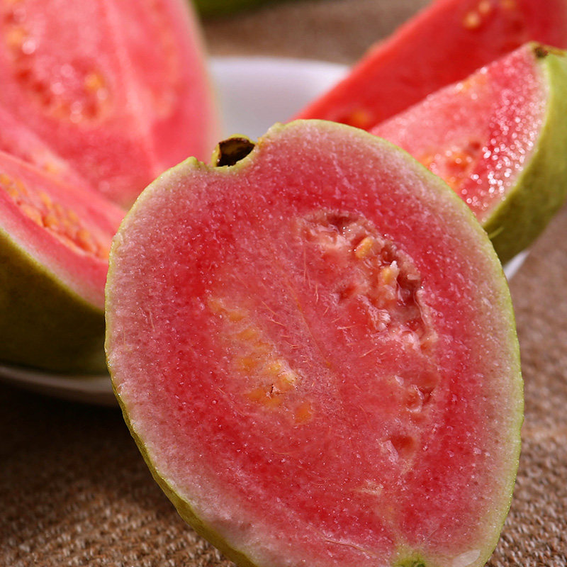 红心芭乐果新鲜当季水果  农家自产  带箱5斤装包邮