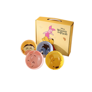 维尼熊新款可爱陶瓷碗儿童盘子碗套装釉下彩餐具高颜值吃饭碗家用