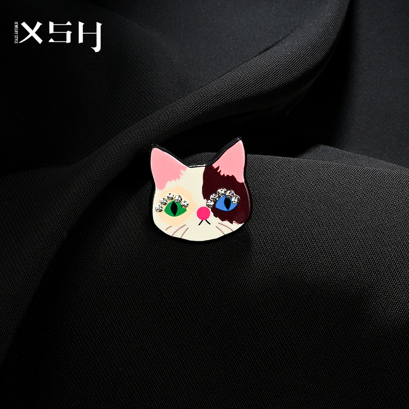 可爱小巧猫咪胸针领口磁吸防走光