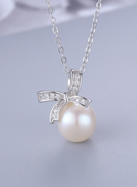 日系coss koko新款ins潮气质轻奢珍珠吊坠s925银简约蝴蝶结项链