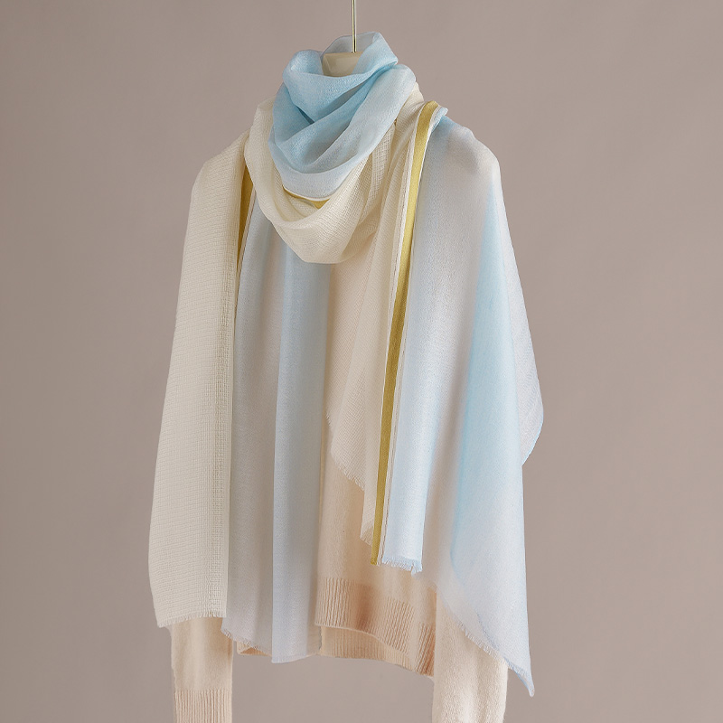 纯山羊绒围巾女2025新款秋季独特漂亮披肩外搭薄款围脖戒指绒丝巾