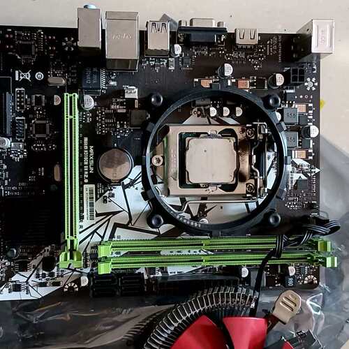 可维修铭瑄10CM-VH主板，带G5420 CPU，配有风扇，议价