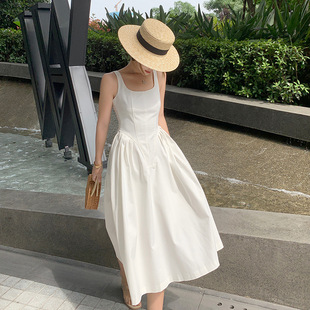 Timothee小众设计赫本风白色连衣裙气质收腰显瘦法式 吊带裙子女装