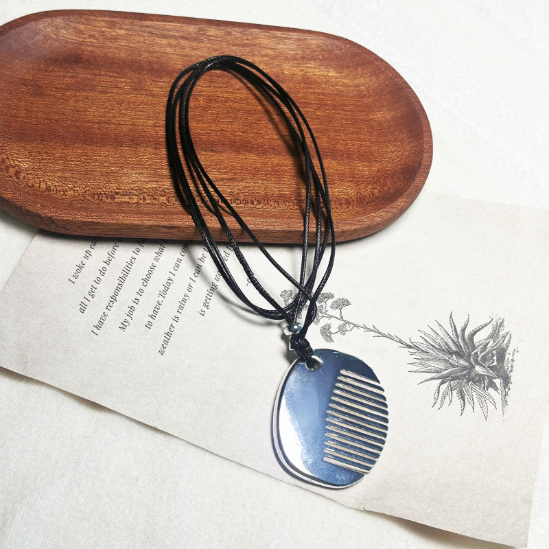 【大潘专享】梳子黑绳毛衣链9104,饰品/流行首饰/时尚饰品新,项链,淘宝优惠券,粉丝福利购,淘宝优惠卷