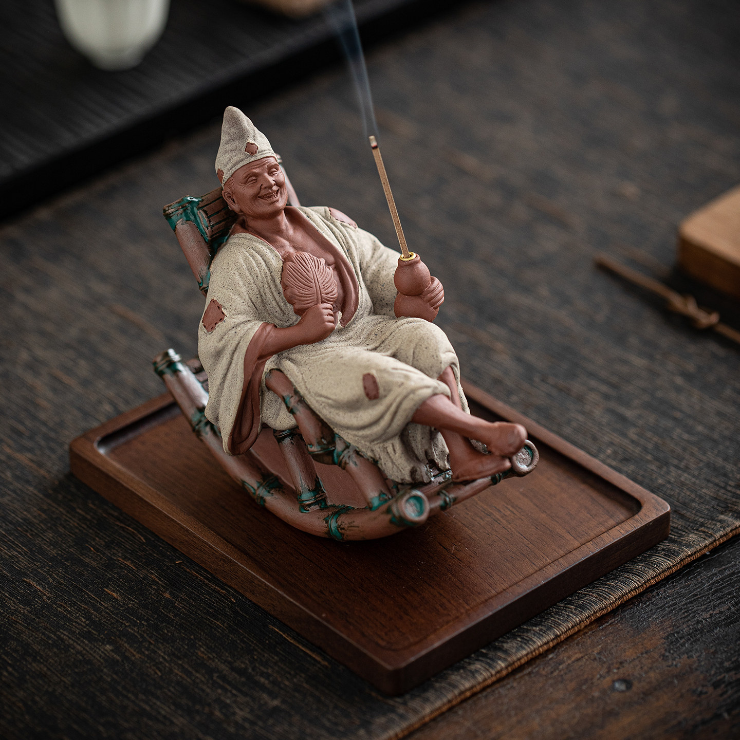 紫砂济公摇摇椅香炉摆件装饰品图片