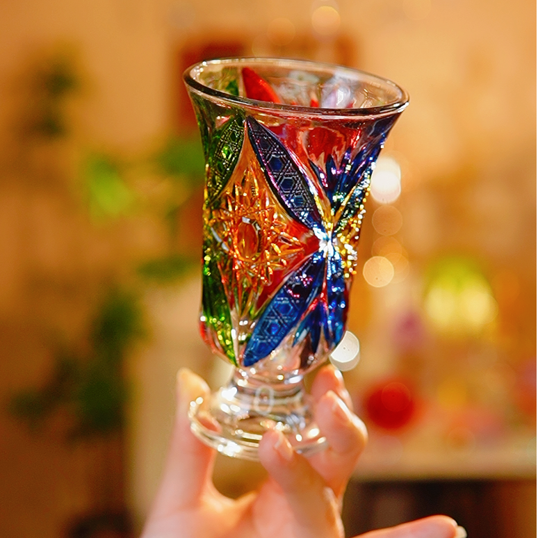 水晶杯彩色浮雕高脚款酒具酒杯果汁杯