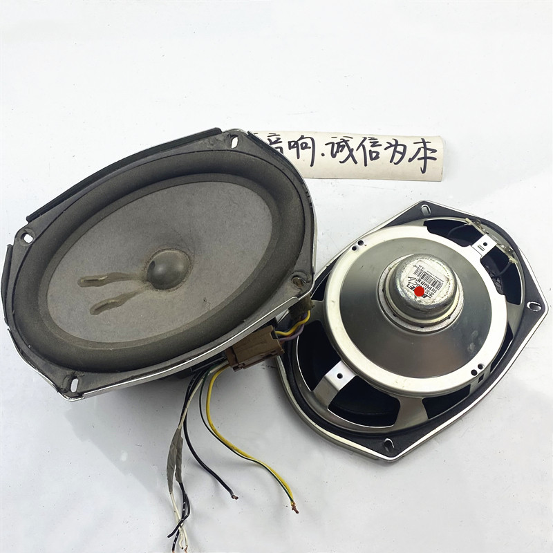 英菲尼迪二手卡士后平台低音喇叭