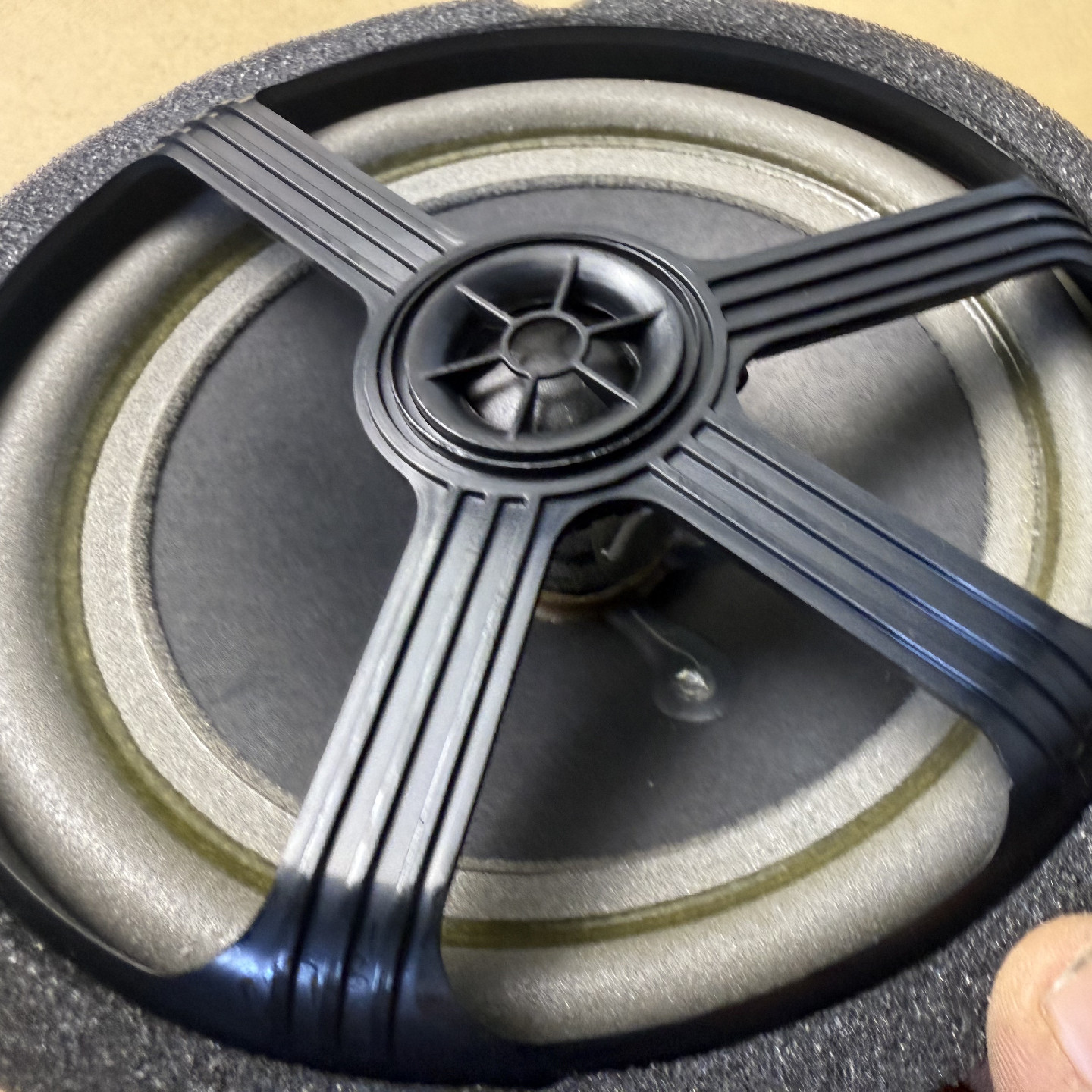 哈曼卡顿6.5寸同轴喇叭进口车载高音中低重低音全频套装发烧喇叭