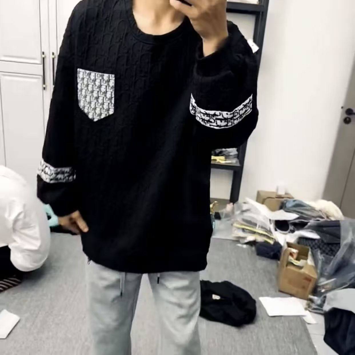 【好物推荐】秋冬网红同款复古拼接口袋卫衣港风休闲男女同款上衣