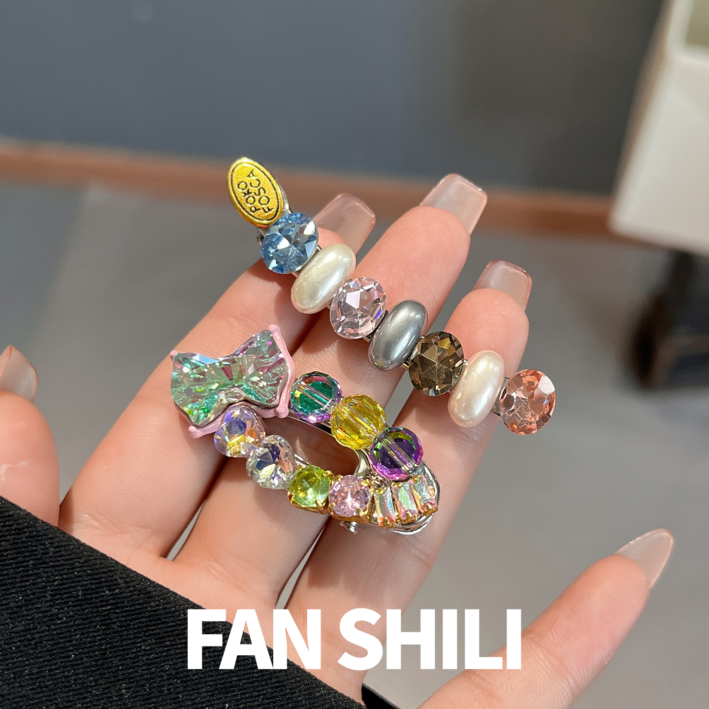 水钻蝴蝶结发夹侧边碎发刘海夹