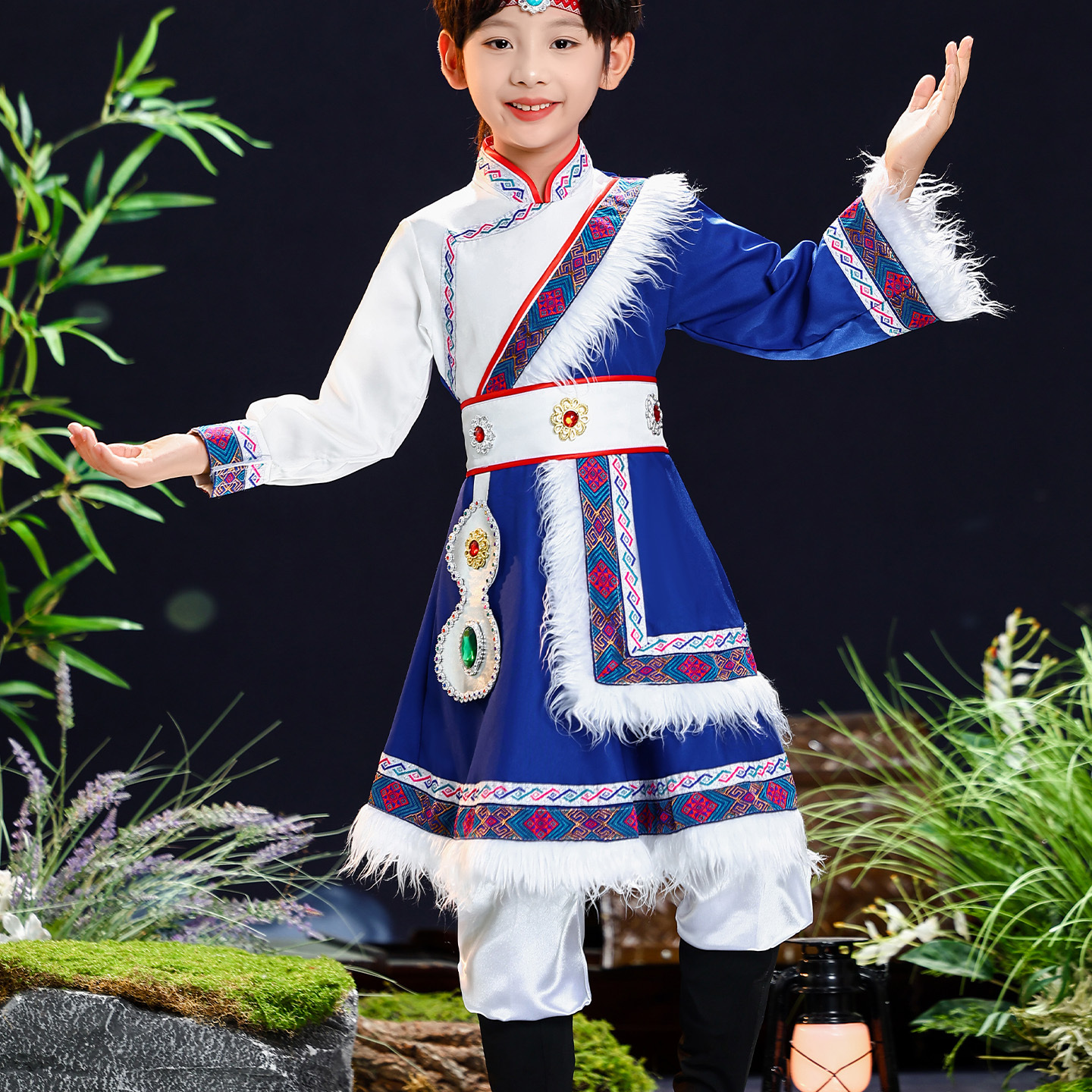 儿童藏族吉祥热巴鼓民族舞蹈服