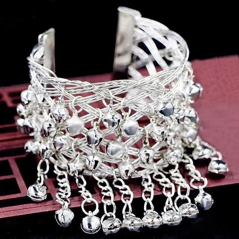 苗族银饰手链舞蹈服饰铃铛配饰首饰少数民族演出饰品苗银开口手镯,服饰配件/皮带/帽子/围巾,民族特色服配,淘宝优惠券,粉丝福利购,淘宝优惠卷