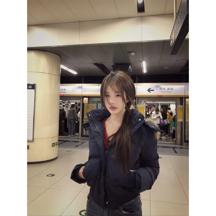 大毛领连帽羽绒服90白鸭绒外套