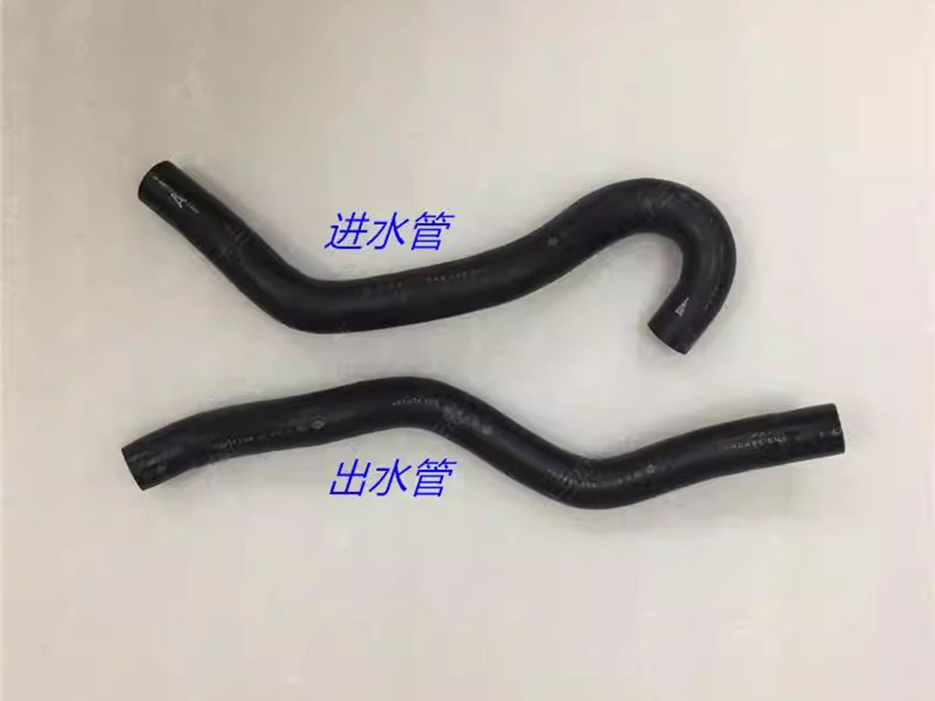 骊威轩逸暖水箱连接软管