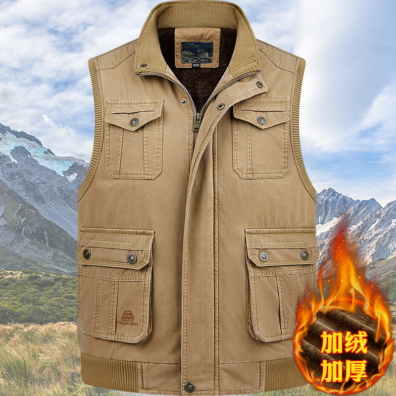 加绒加厚，保暖舒适，多口袋设计，方便实用