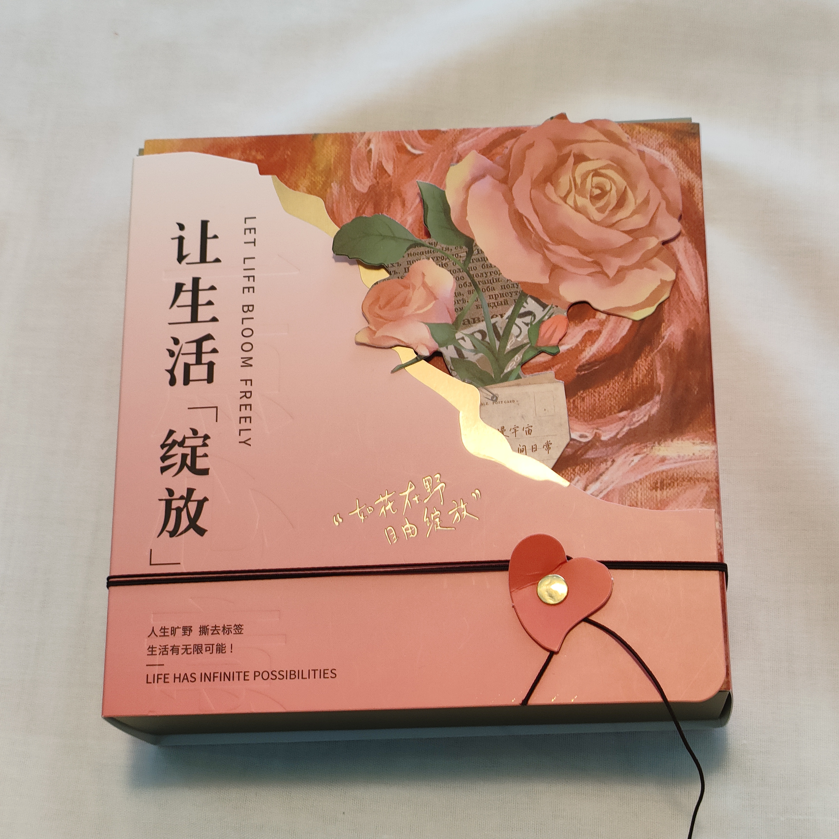 亦鸟云食云南特产鲜花火腿酥饼软蛋糕皮重瓣玫瑰宣威火腿绒伴手礼