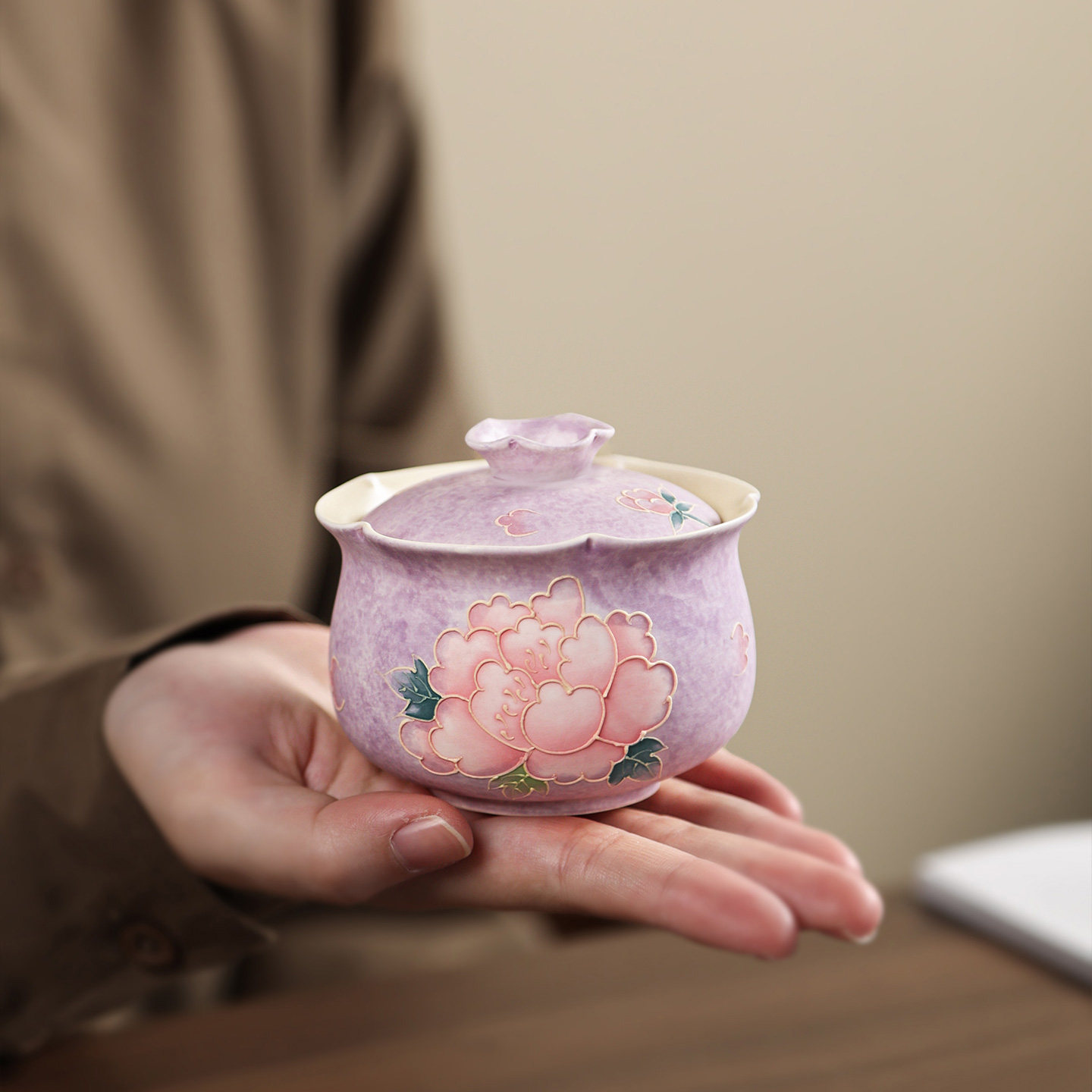 初伍纯手绘牡丹三才盖碗图片