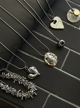 韩国博主同款异形双面吊坠项链蛇骨链长款小众简约可调节毛衣链