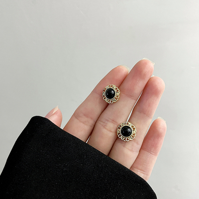 十里间蕾丝黑锆石银针耳钉耳夹