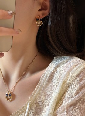 十里间【湛蓝蝴蝶结】项链耳环