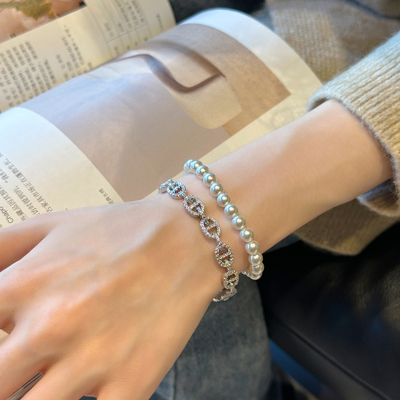 十里间猪鼻子镯子珍珠手链