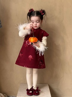 女童新中式国风刺绣旗袍背心裙加厚2026新款红色拜年服过年连衣裙