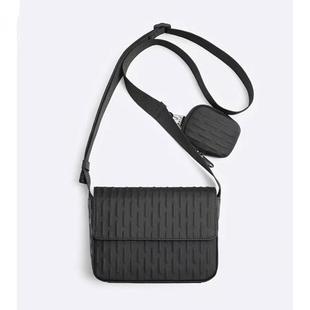 小众设计男士简约小方包2024新款时尚百搭高级感二合一单肩斜挎包