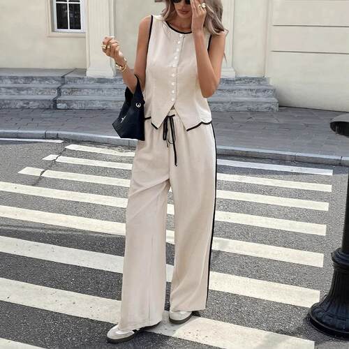 Sleeveless vest and drawstring pants set