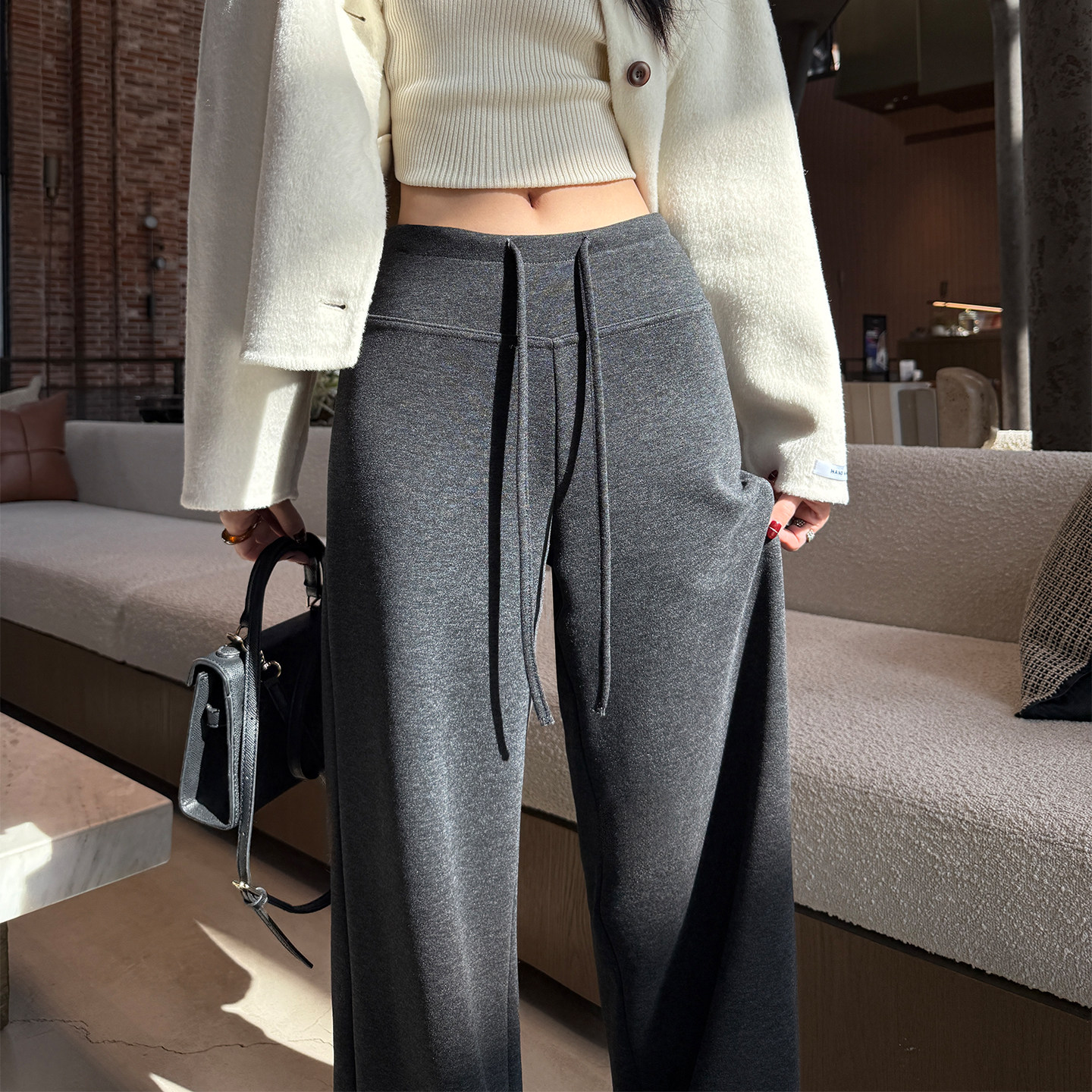 2025秋冬加绒糯米阔腿微喇裤女