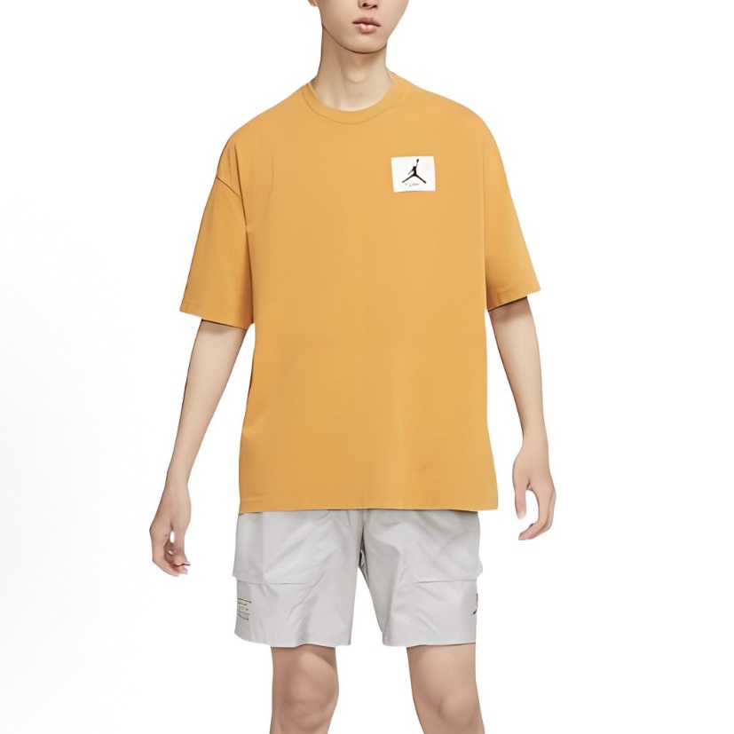JORDAN男子休闲短袖透气宽松运动圆领T恤 DZ0605-712