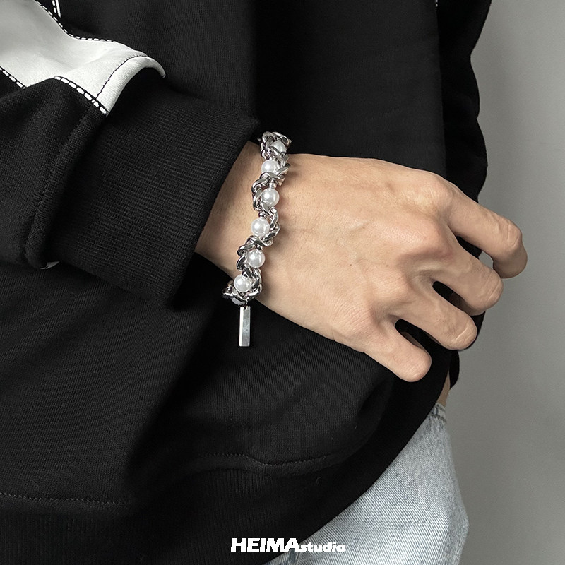 欧美缠绕珍珠手链男女嘻哈钛钢百搭小众设计高级感手饰潮流个性