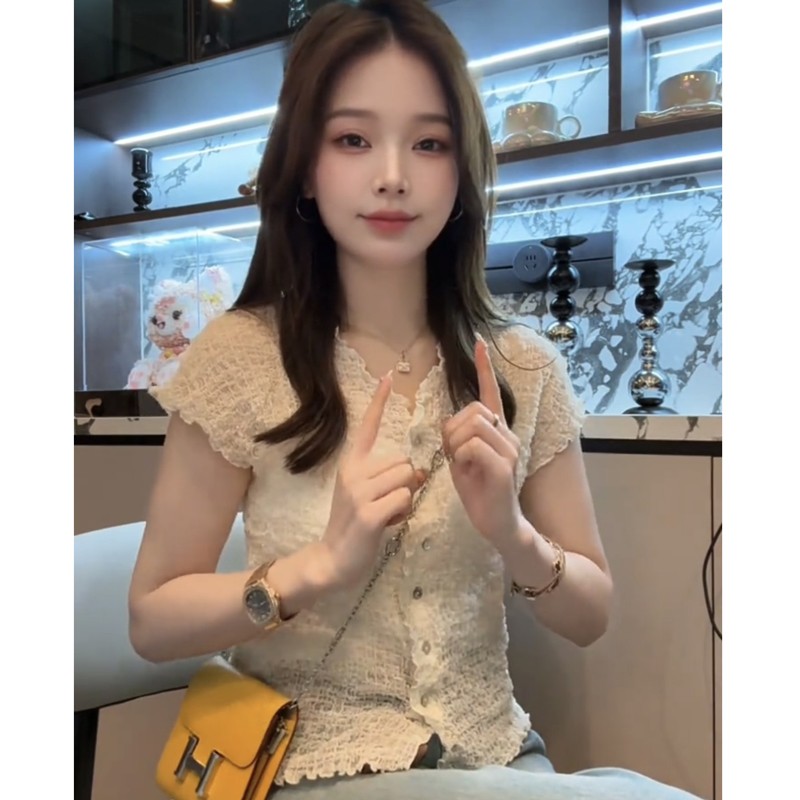 法式肌理V领蕾丝短袖衬衫开衫