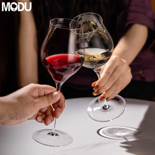 新款 红酒杯轻奢高档水晶玻璃郁金香高脚杯家用波尔多红白葡萄酒杯