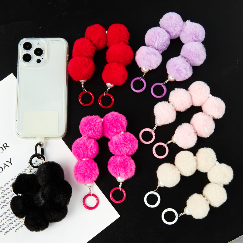 创意潮流手机挂绳防丢手提少女款毛球腕带便携式毛绒可爱ins日韩腕带固定贴片适用手腕包包随身挂件链子