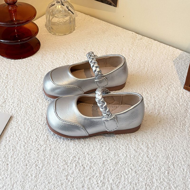 2025新款春秋季女童小皮鞋公主鞋洋气豆豆鞋中小童宝宝软底单鞋