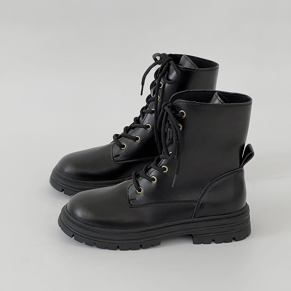 瘦瘦中筒鞋子潮ins厚底机车马丁靴女2025年秋季新款英伦风短靴子