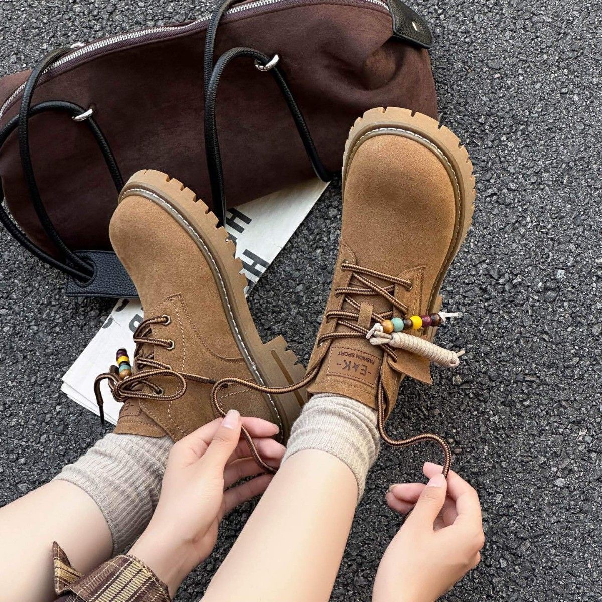 新款真皮马丁靴女高帮厚底2025秋季皮靴百搭英伦风工装靴大黄靴