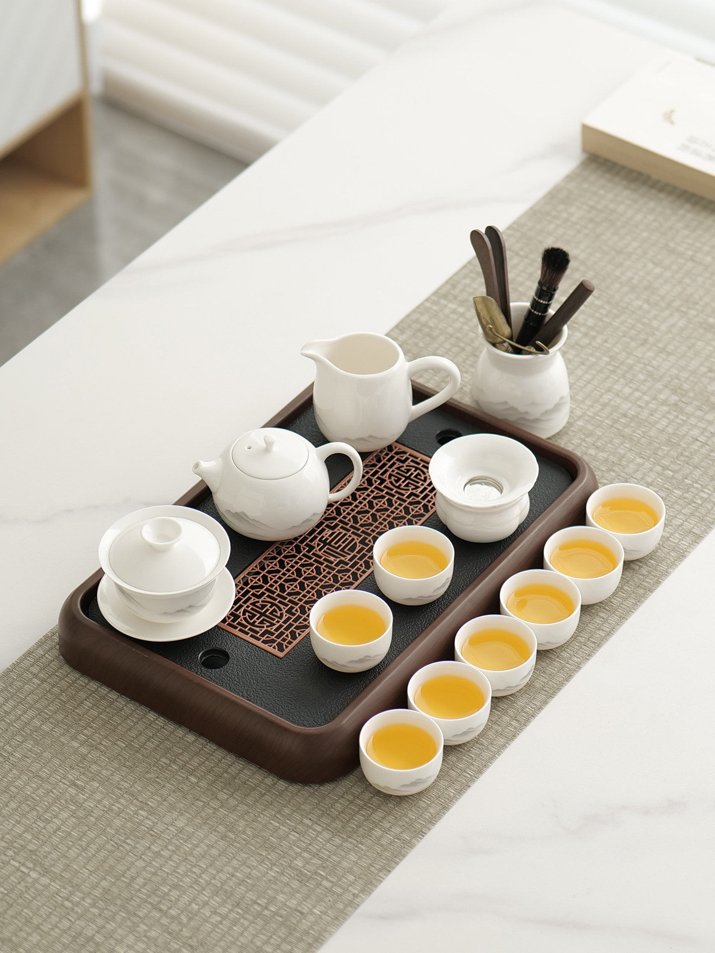 羊脂玉白瓷功夫茶具套装客厅办公泡茶壶茶盘茶杯陶瓷高档轻奢送礼